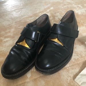 Marni Oxford - black with gold - size 40